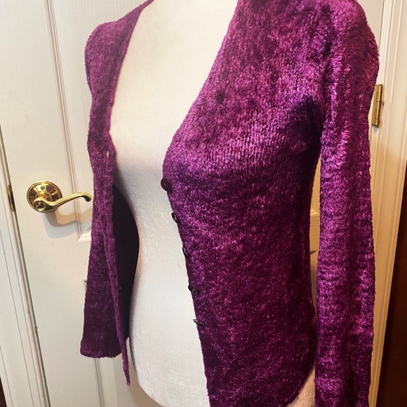 Vintage Sweater from Italy Gorgeous Purple Sweater - Picture 2 of 4